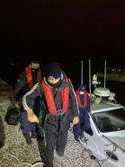 Vapuru kaçıran lise öğrencisini, adaya Sahil Güvenlik ekipleri götürdü