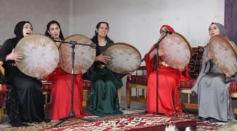 Kadın Çığlığı Erbane Grubu'ndan ağıt ve halaylı konser