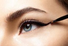 Dipliner, göz makyajı yapamayan kadınlar için yeni seçenek