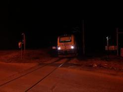 Çatalca'da hemzemin geçitte yük treni kamyonete çarptı: 2 yaralı