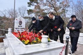 Çanakkale Savaşları kahramanı Seyit Onbaşı mezarı başında anıldı