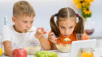 'Tabletle yemek yemek çocuklarda obezite nedeni'