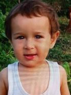 Üzerine pat pat devrilen 3 yaşındaki Yiğit öldü