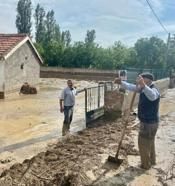 Bala'da 2 köprü, sel sularıyla yıkıldı