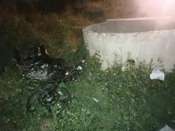 Ankara'da sürücüsünün direksiyon hakimiyetini kaybettiği motosiklet su kuyusuna çarptı: 1 ölü, 1 yaralı