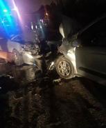 Sakarya'da otomobil ile hafif ticari araç çarpıştı: 5 yaralı