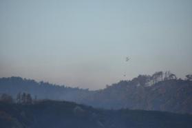 Bakan Yumaklı: İzmir'de yangına müdahale eden bir helikopter baraja düştü (2)