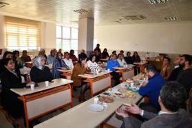 Usta öğreticilere, turistik ve hediyelik eşya tasarım eğitimi