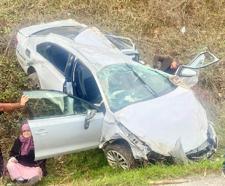 Bursa'da TIR'ın çarptığı otomobildeki evli çift yaralandı