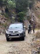 Rize'de heyelan; yayla yolu kapandı