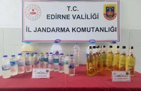 Edirne’de bir evde 37 litre sahte içki ele geçirildi
