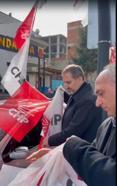 AK Parti'li Şen, yere düşen CHP bayrağını topladı