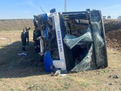 Ankara'da EGO otobüsü şarampole devrildi: 20 yaralı