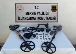Mersin'de tarihi eser operasyonu: 5 gözaltı