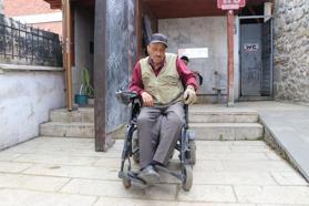 Akülü tekerlekli sandalye hırsızı, yüzde 54 engelli çıktı / Ek fotoğraflar