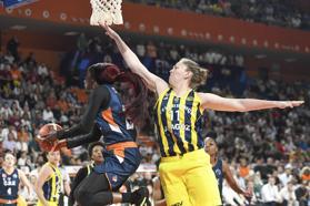 Fenerbahçe Alagöz Holding, EuroLeague'de finale yükseldi
