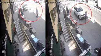 Maltepe'de otomobilin kaldırımda yürüyen kadına çarptığı anlar kamerada