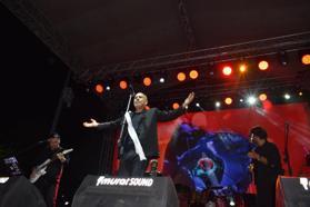 Batman Petrolspor'un şampiyonluk kutlamasında Haluk Levent sahne aldı