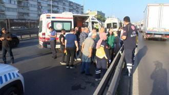 İstanbul - Küçükçekmece'de yol tartışması zincirleme kazayı getirdi: 13 yaralı