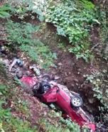 Trabzon'da dereye uçan otomobilin sürücüsü öldü