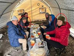 Ağrı Dağı'nda kaybolan 1'i kadın 2 dağcı, buzul platosunda donmuş halde bulundu / Ek fotoğraf