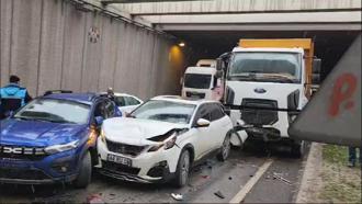 Malatya'da zincirleme kaza: 6 yaralı