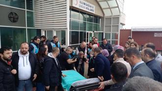 Balıkesir'de öğrenci servisi ile TIR çarpıştı; 3'ü ağır, 28 yaralı (3)