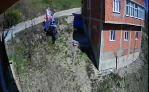 Ordu'da patpatın uçurumdan yuvarlanması güvenlik kamerasında