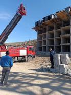 Kayseri'de inşaatın 5'inci katından düşen işçi yaralandı