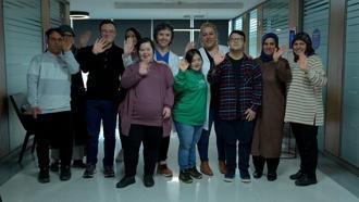 Dünya Oral Sağlığı Günü'nde Down sendromlulara ağız ve diş bakımı