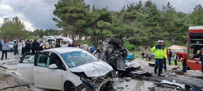 Balıkesir'de zincirleme kaza: 2 ölü, 10 yaralı / Ek fotoğraflar