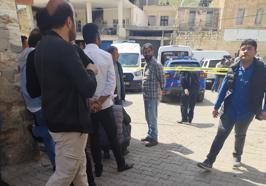 Cami tuvaletinde boğazı kesilmiş halde ölü bulundu