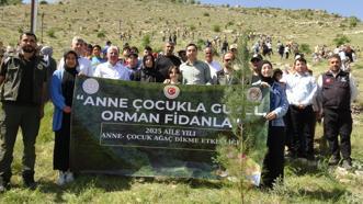 Gercüş’te, Anneler Günü’ne özel fidan dikme etkinliği