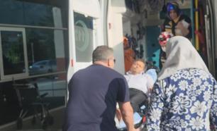 Ailesiyle pikniğe gitti, ayağını yılan ısırdı