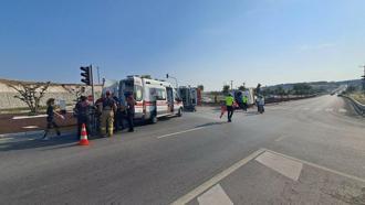 Balıkesir'de otomobil ile kamyon çarpıştı: 1 ölü, 1 yaralı