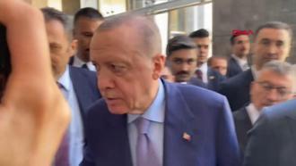 Cumhurbaşkanı Erdoğan, grup toplantısı sonrasında soruları yanıtladı