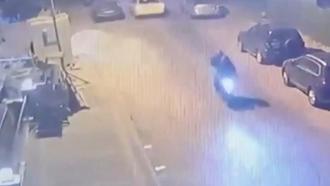 Haraç için iş yerlerini kurşunlayan şüpheliler kamerada