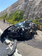 Su tankerine çarpan otomobilin sürücüsü öldü