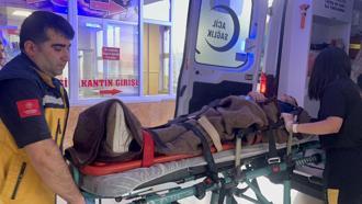 Sivas'ta yolcu otobüsü devrildi: 4 ölü, 40 yaralı (3)