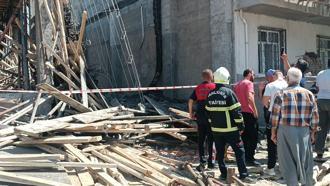 İnşaat halindeki binada betön dökümü sırasında çökme; 7 işçi yaralı
