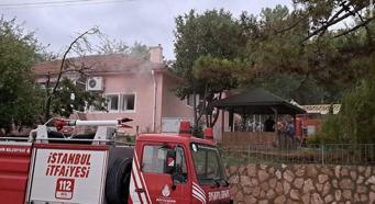Bartın’da, kaymakamın oturduğu lojman yandı