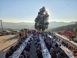 Adana’da, orman yangınlarının sona ermesi için kurban kesildi