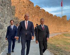 Bakan Ersoy: Turizm alanında rekorlar kırmaya başladık (2)
