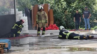 Trabzon’da alışveriş merkezinde çıkan yangın kontrol altında (2)