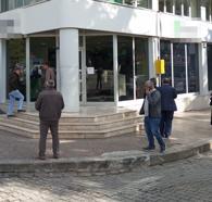Kurusıkı tabancayla banka soyan şüpheli, yakalandı