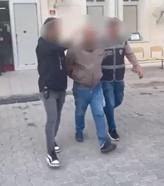 Kuyumcuya sahte altın satmak isterken yakalandılar