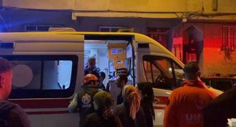 İstanbul - Esenler'de 5 katlı binada yangın: 15 yaralı