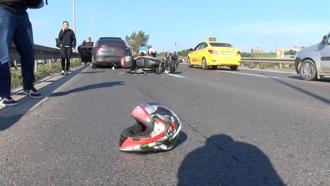 İstanbul - Eyüpsultan'da otomobile çarparak yaralanan motosiklet sürücüsü için seferber oldular