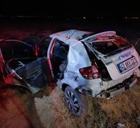 Kontrolden çıkan otomobil şarampole devrildi: 1 ölü, 3 yaralı