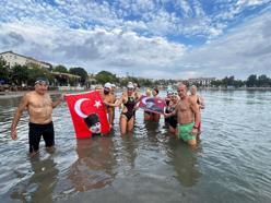 Datça’da denizde Ata'ya saygı